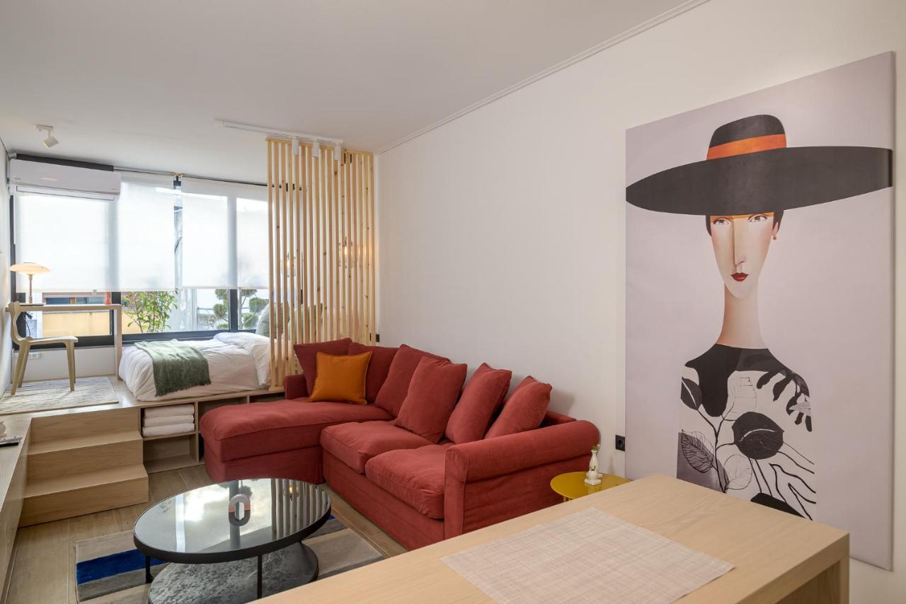 Madam Apartments - Elegant, Cozy, Comfortable, Central Ioannina Exterior photo