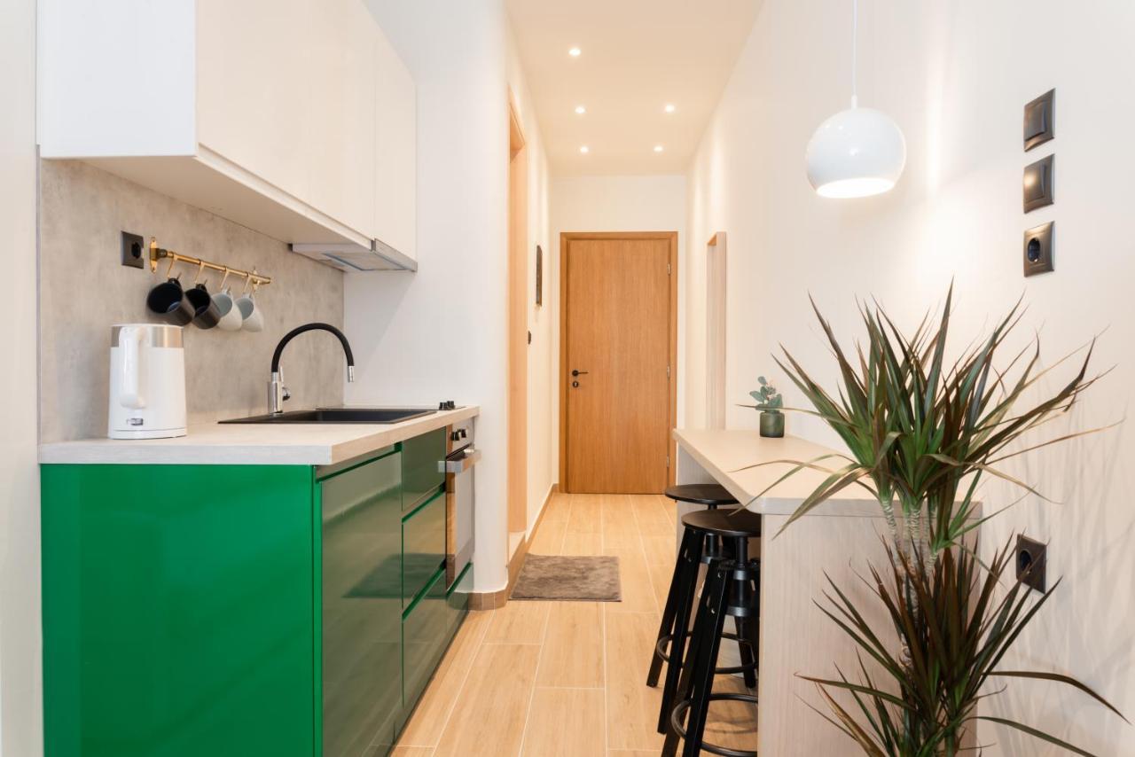Madam Apartments - Elegant, Cozy, Comfortable, Central Ioannina Exterior photo